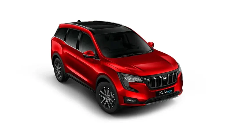 
								Mahindra XUV700 full									
