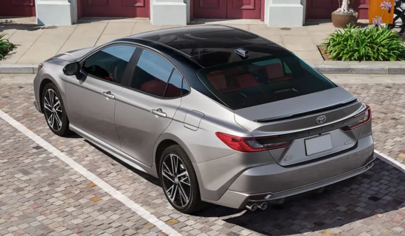 
								Toyota Camry full									